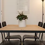 Mamar Apartment